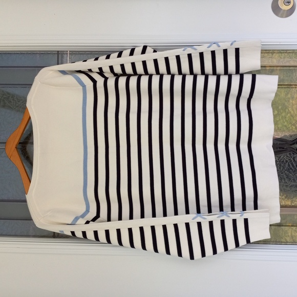 Yest Netherlands Size US 12/EUR 44 Strpied Sweater Embellished Sleeves Like New - Picture 5 of 8